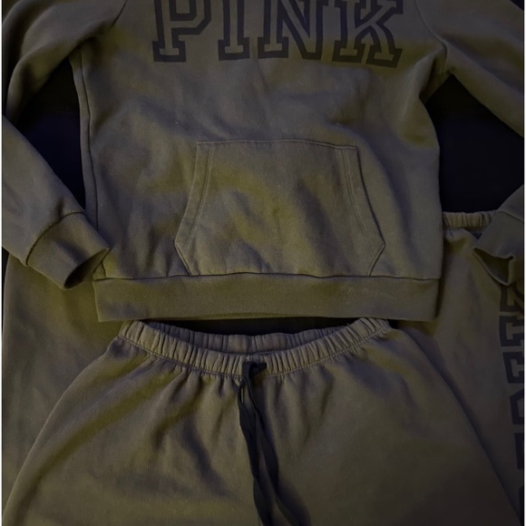 VS PINK OLIVE & BLACK HOODIE & PULLOVER SWEATSUIT SET - Picture 2 of 7